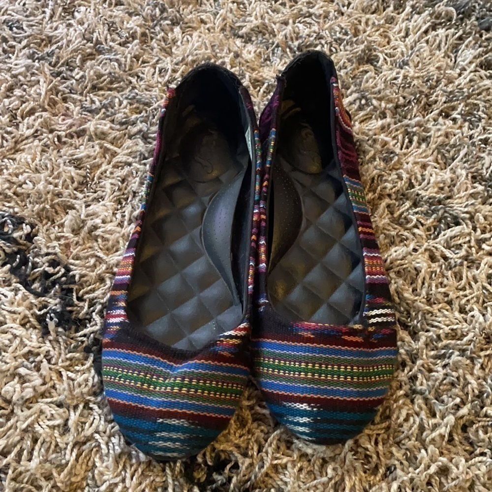 Reef Tropic Multicolored Striped Ballet Flats - Picture 2 of 11